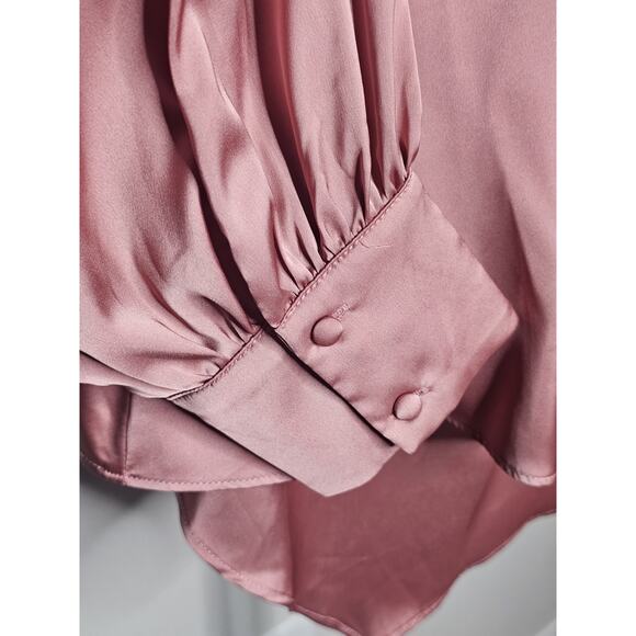 Vici Exclusive X Fate Nordy’s Rose Pink Wrap Blouse - Picture 4 of 9